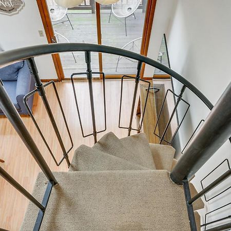 Vernon Township Condo With Balcony Near Ski Lifts! Ngoại thất bức ảnh