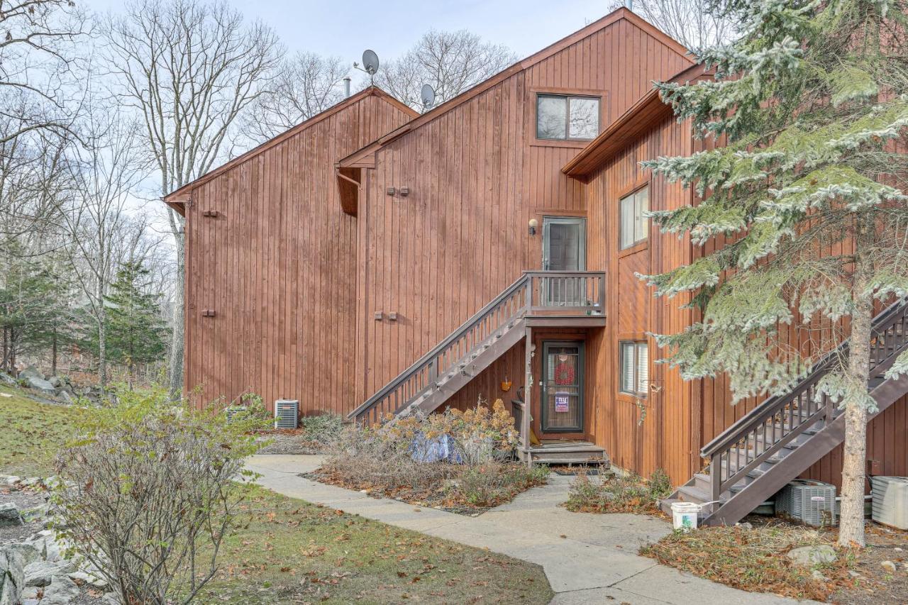 Vernon Township Condo With Balcony Near Ski Lifts! Ngoại thất bức ảnh