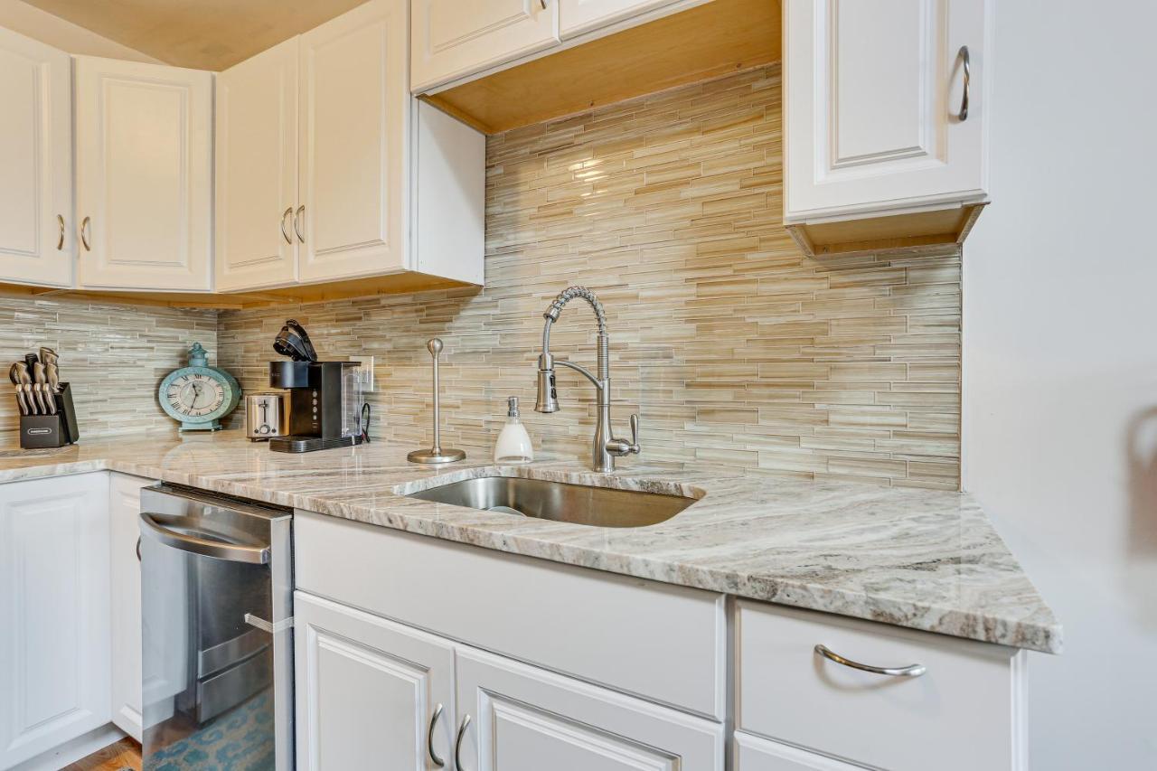Vernon Township Condo With Balcony Near Ski Lifts! Ngoại thất bức ảnh